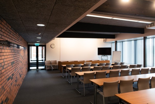 Tehvandi staadionihoone konverentsikeskus